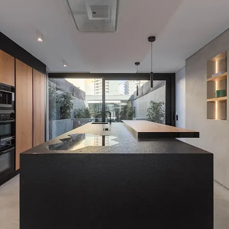 Santiago House 别墅 *